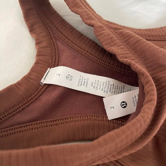 Lululemon Ribbed brown tank top - Picture 2 of 3